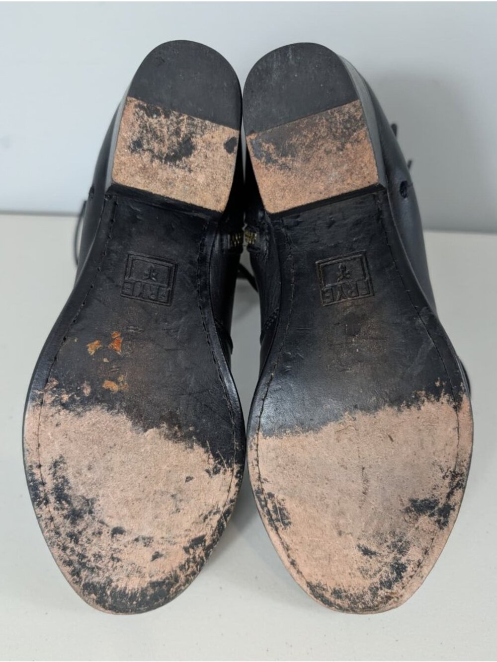 Frye Courtney women's black leather lace up boots size 7.5B - Picture 9 of 12